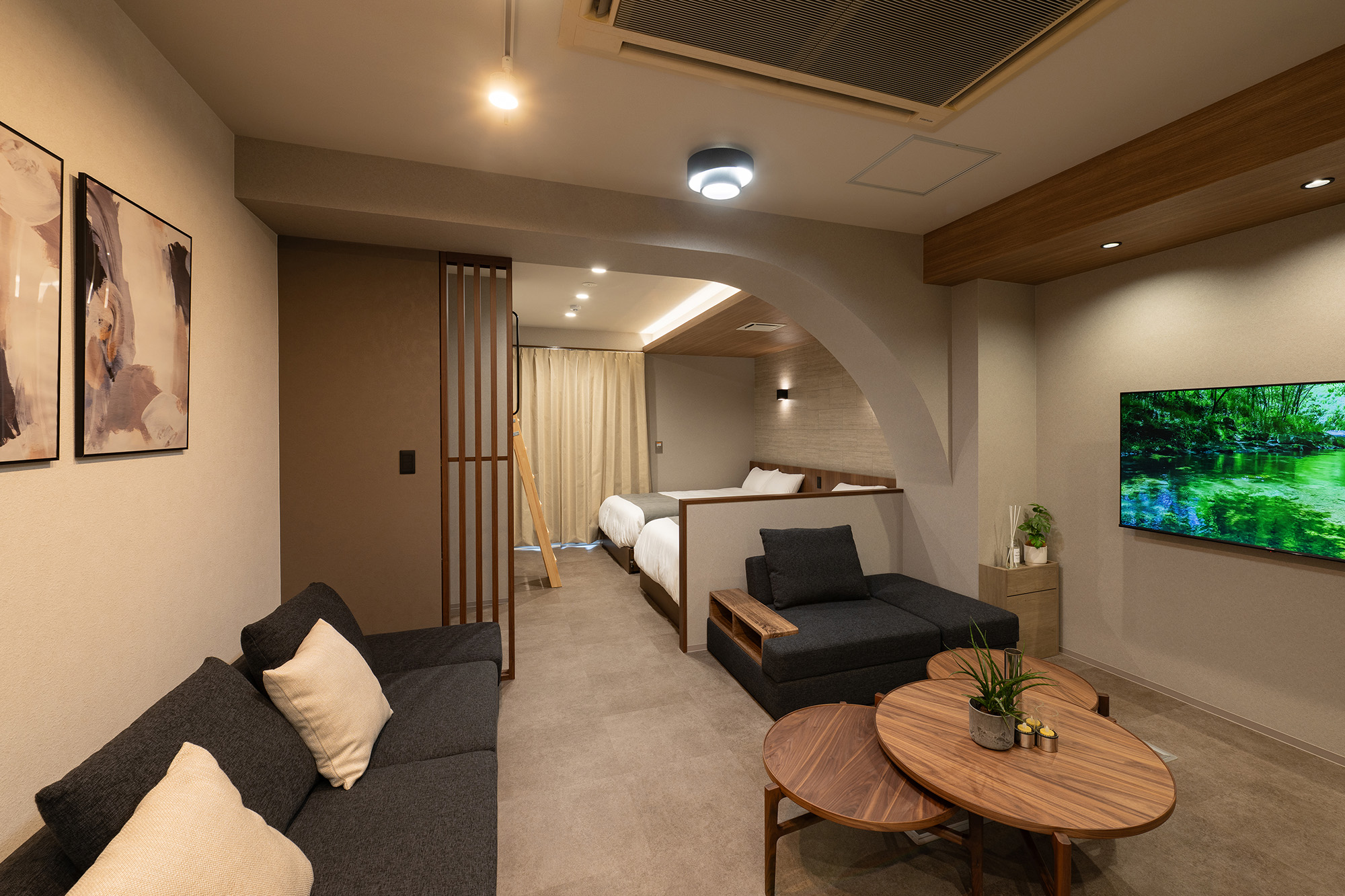 【旅館・民泊】ギャラリースペースを宿泊施設にコンバージョンーConversion of Gallery Space into Lodging / Vacation Rentals